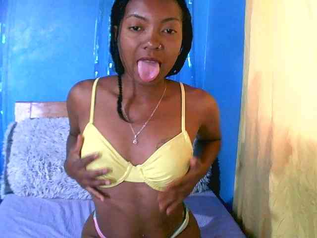 laetitianah webcam