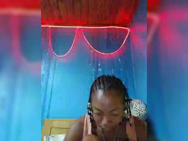 laetitianah webcam