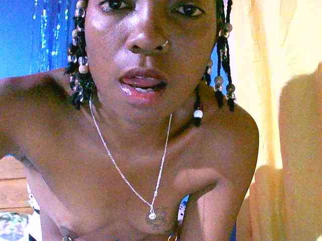 laetitianah webcam