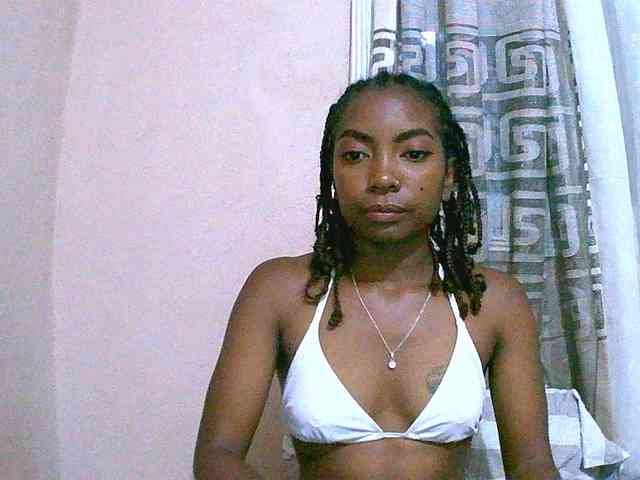 laetitianah webcam