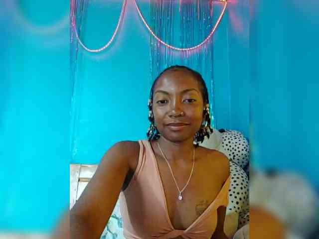 laetitianah webcam