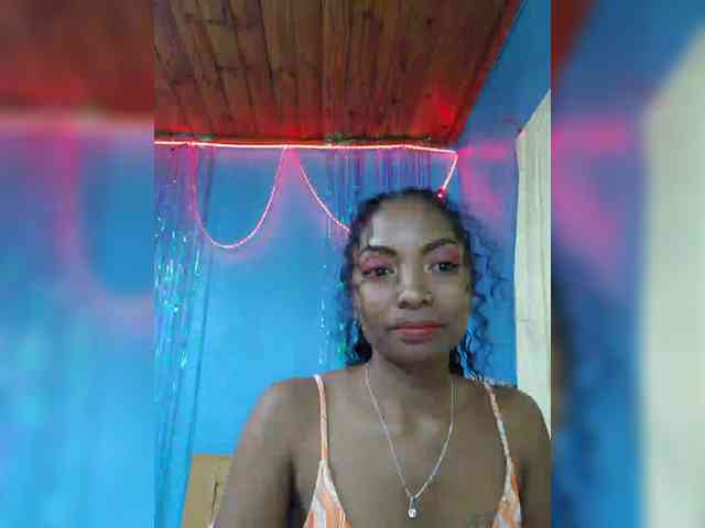 laetitianah webcam