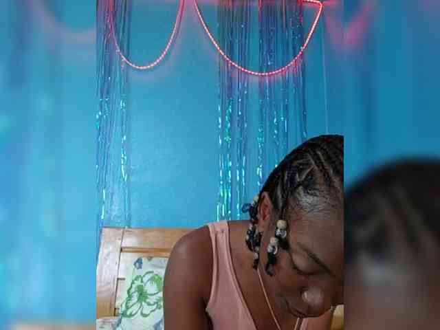 laetitianah webcam