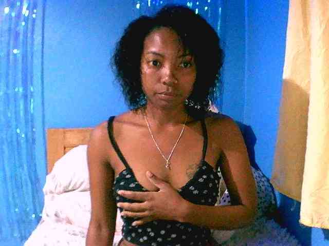 laetitianah webcam