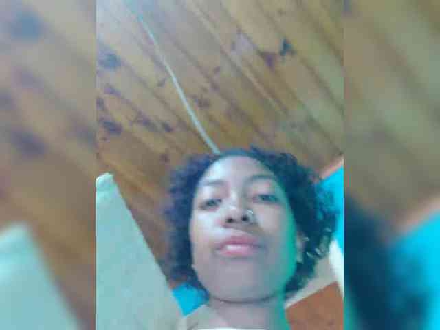 laetitianah webcam