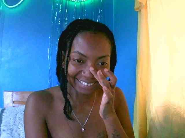 laetitianah webcam