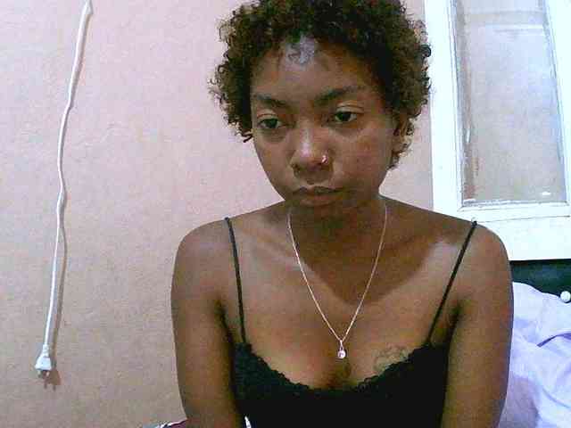 maliah Live Webcam on BongaCams