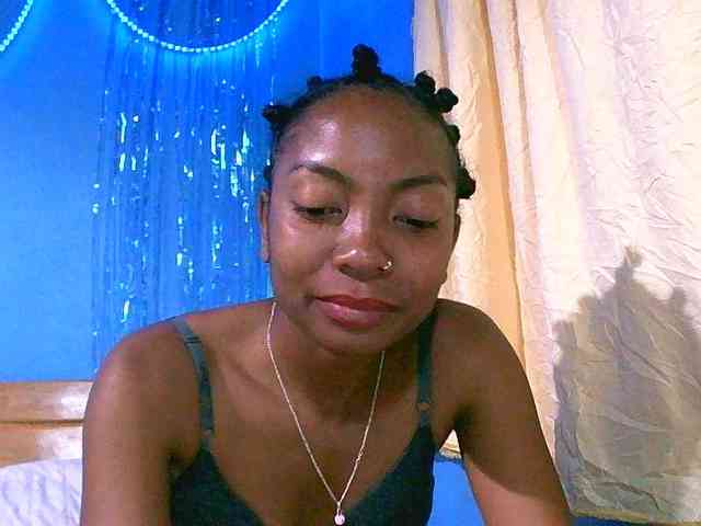 laetitianah webcam