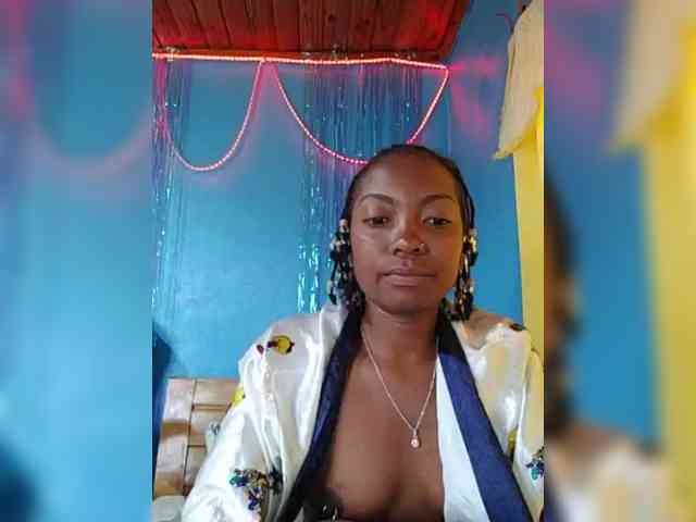 laetitianah webcam