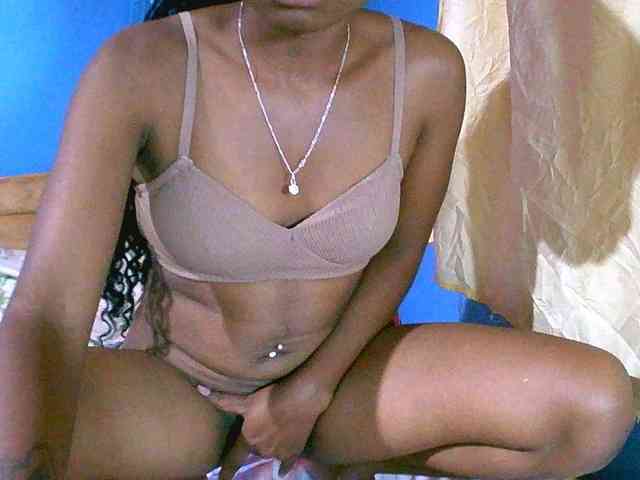laetitianah webcam