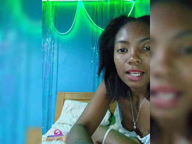laetitianah webcam