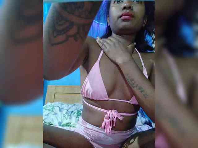 laetitianah webcam