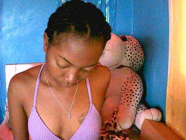 laetitianah webcam