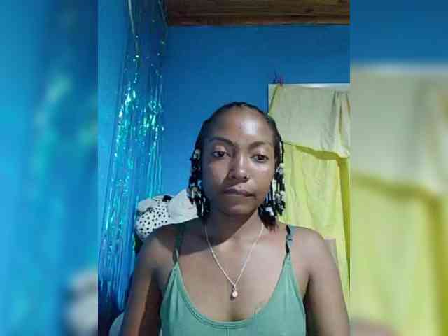 laetitianah webcam