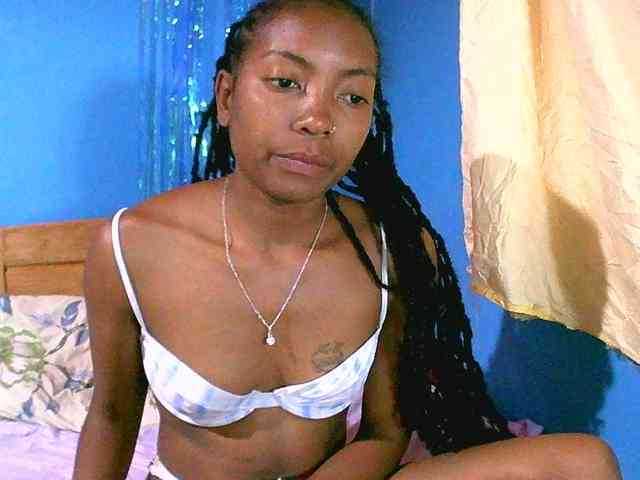laetitianah webcam