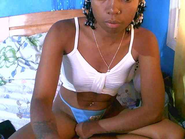 laetitianah webcam
