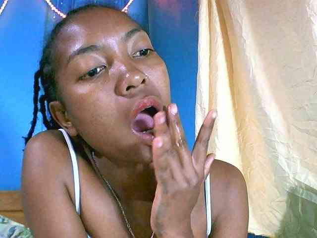 laetitianah webcam
