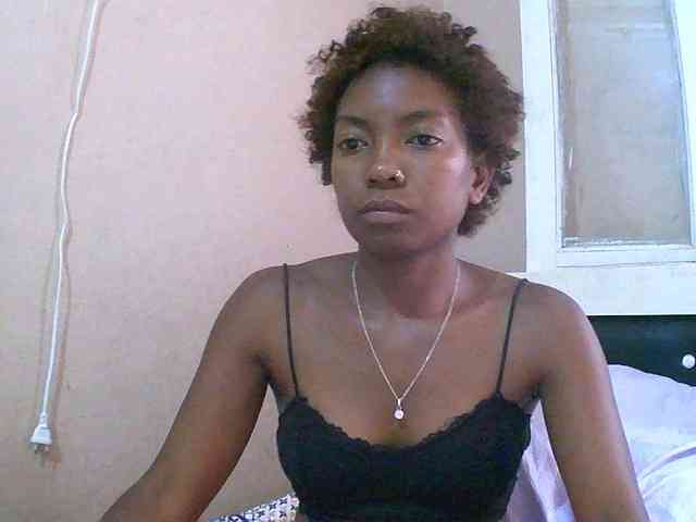 maliah Live Webcam on BongaCams