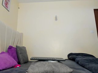 Freaky-Sweetie Porn Show