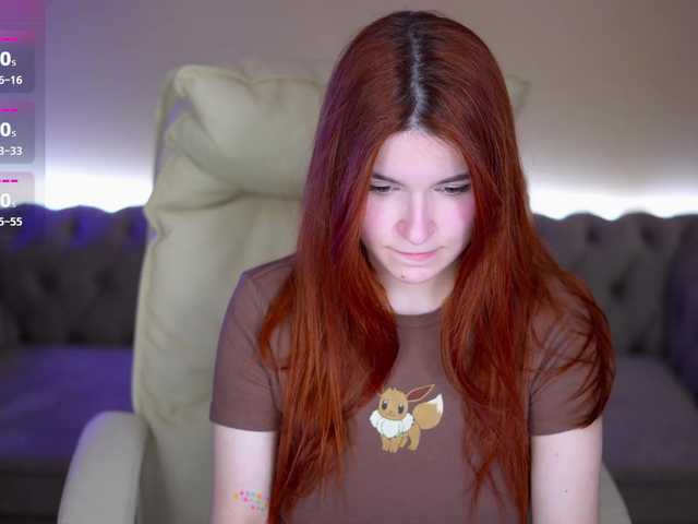 RedShinee's BongaCams show and profile