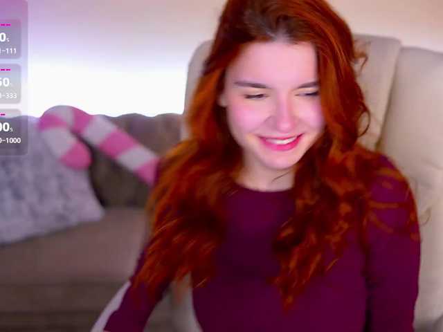 RedShinee's BongaCams show and profile