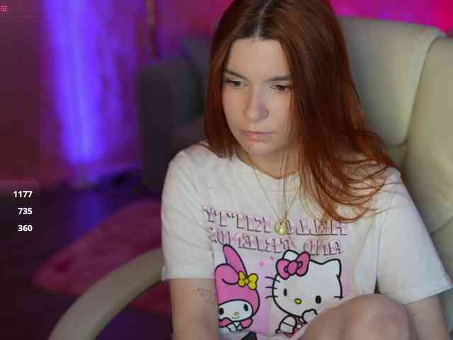 webcam striptease RedShinee