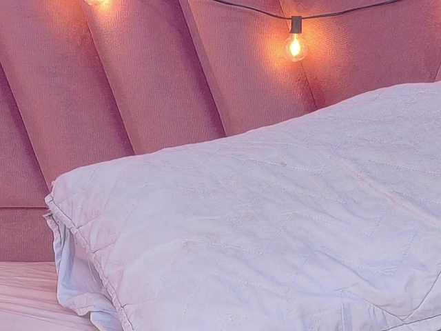  Beautifulskinny18 chat room