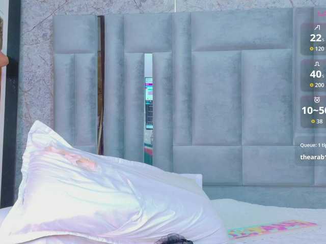 Beautifulskinny18's BongaCams show and profile