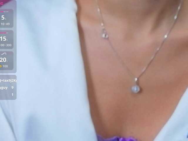 Beautifulskinny18's BongaCams show and profile