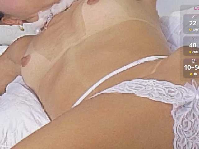 Beautifulskinny18's BongaCams show and profile