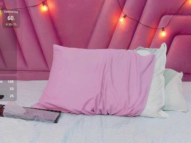 Beautifulskinny18's BongaCams show and profile