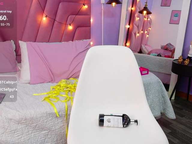 Beautifulskinny18's BongaCams show and profile