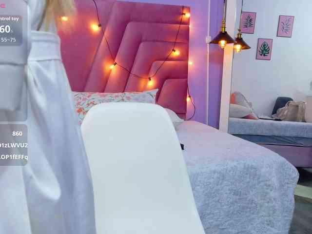 Beautifulskinny18 webcam