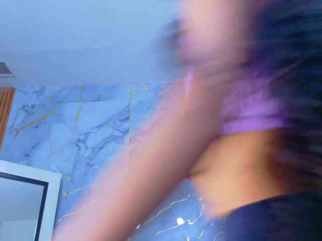 Beautifulskinny18 webcam