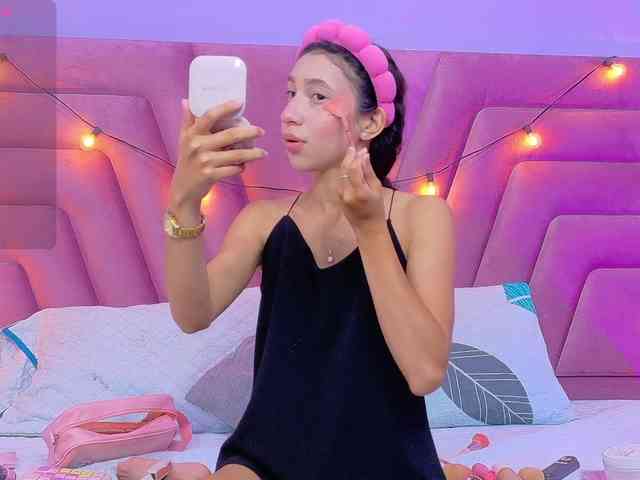 Beautifulskinny18
