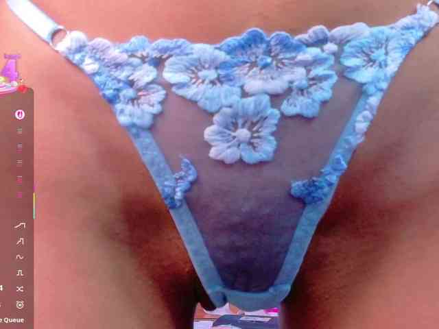 Beautifulskinny18 webcam
