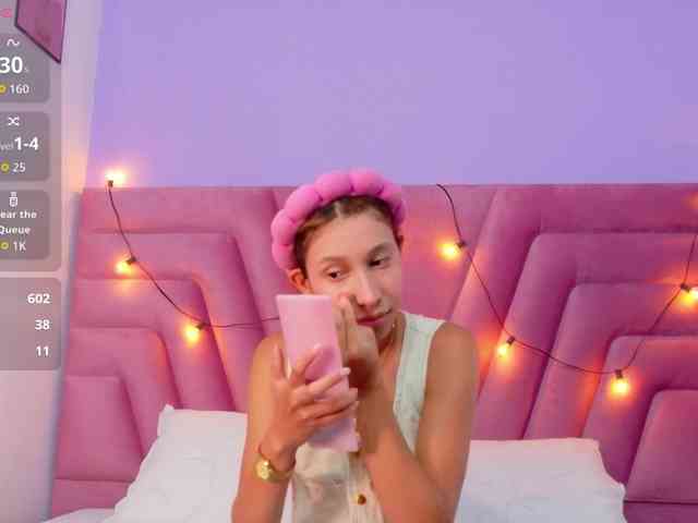 Beautifulskinny18 webcam