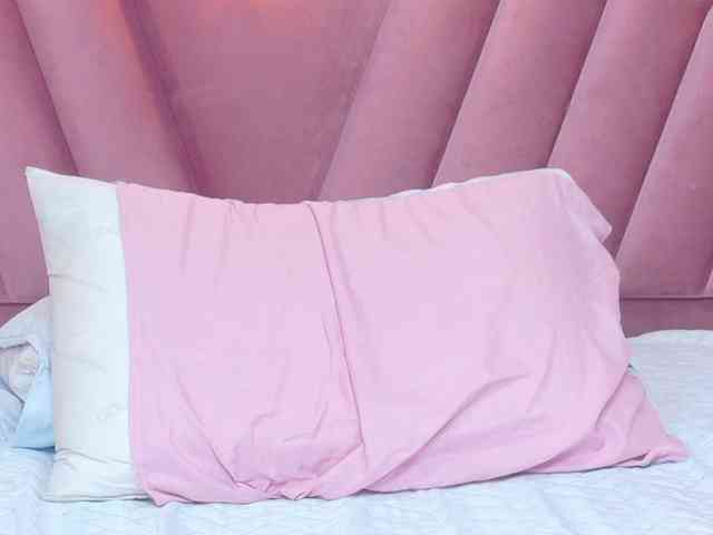 Beautifulskinny18 webcam