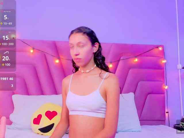 Beautifulskinny18 webcam