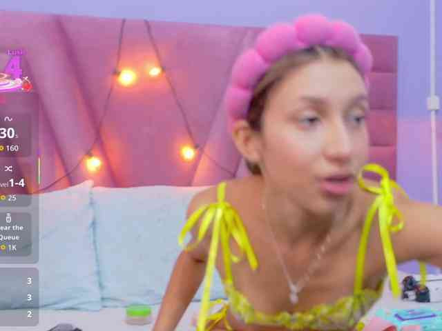 Beautifulskinny18 webcam