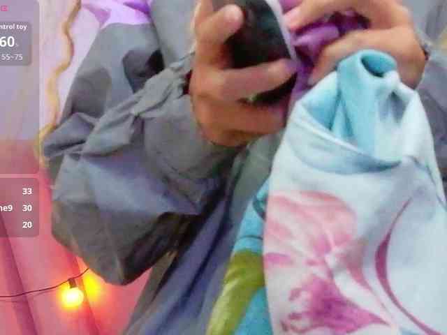 Beautifulskinny18 webcam