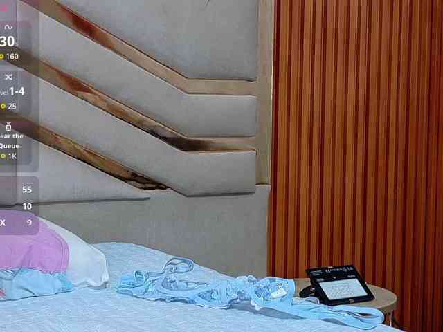 Beautifulskinny18 webcam