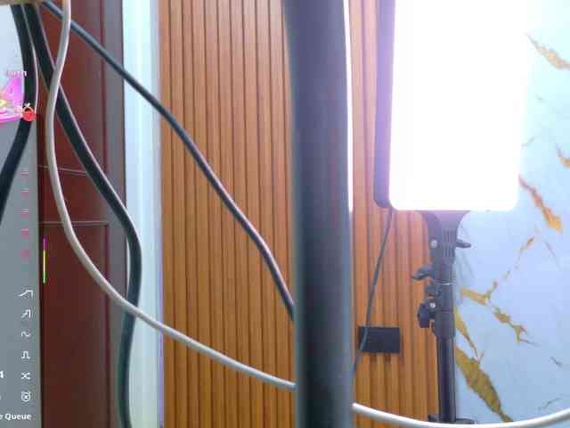 Beautifulskinny18 webcam