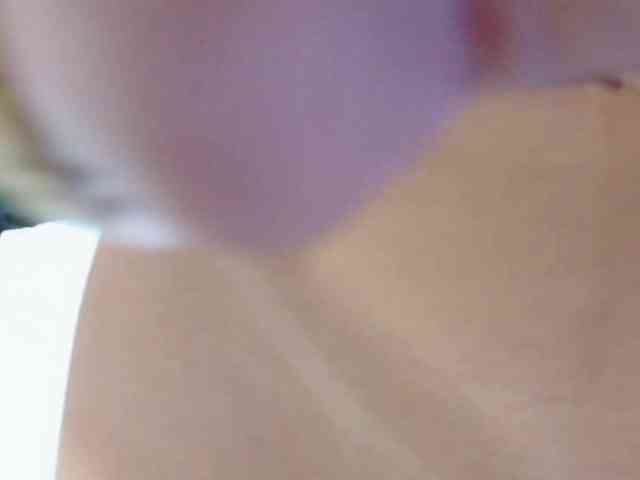 Beautifulskinny18 webcam