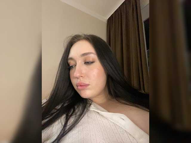 -CrystalZ-'s BongaCams show and profile