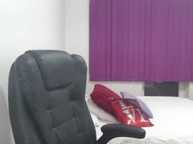 Iuliaxxxtasyy from BongaCams is Freechat