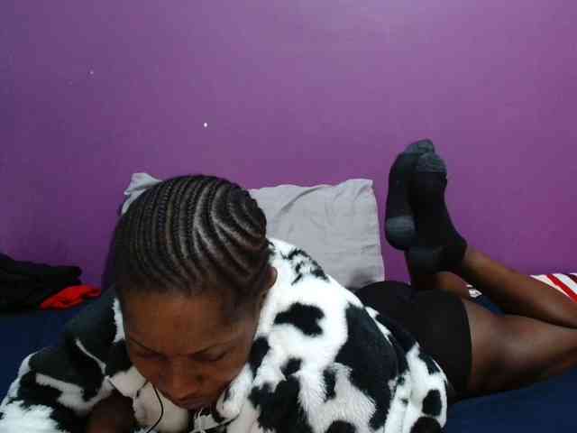 Petitegirly webcam