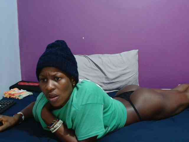 sex chat now Petitegirly