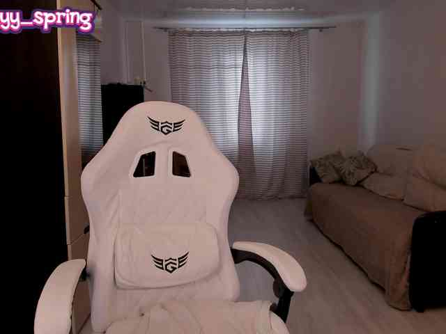 Lisalovelyy webcam
