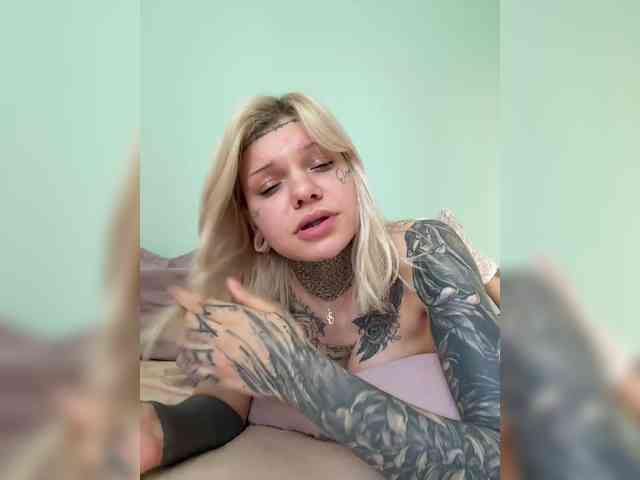 Lisa_Monroe webcam